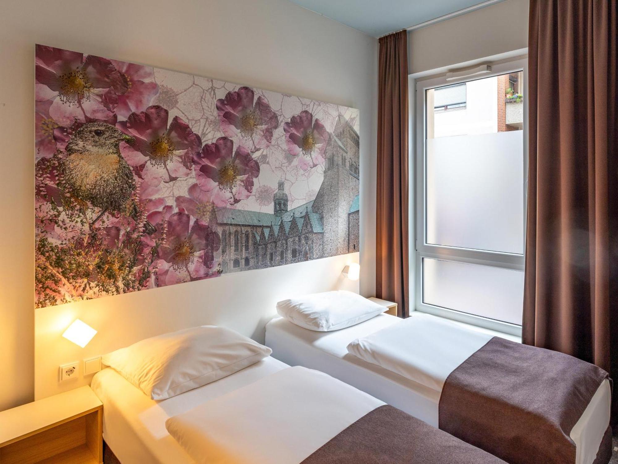 B&B Hotel 힐데스하임 외부 사진